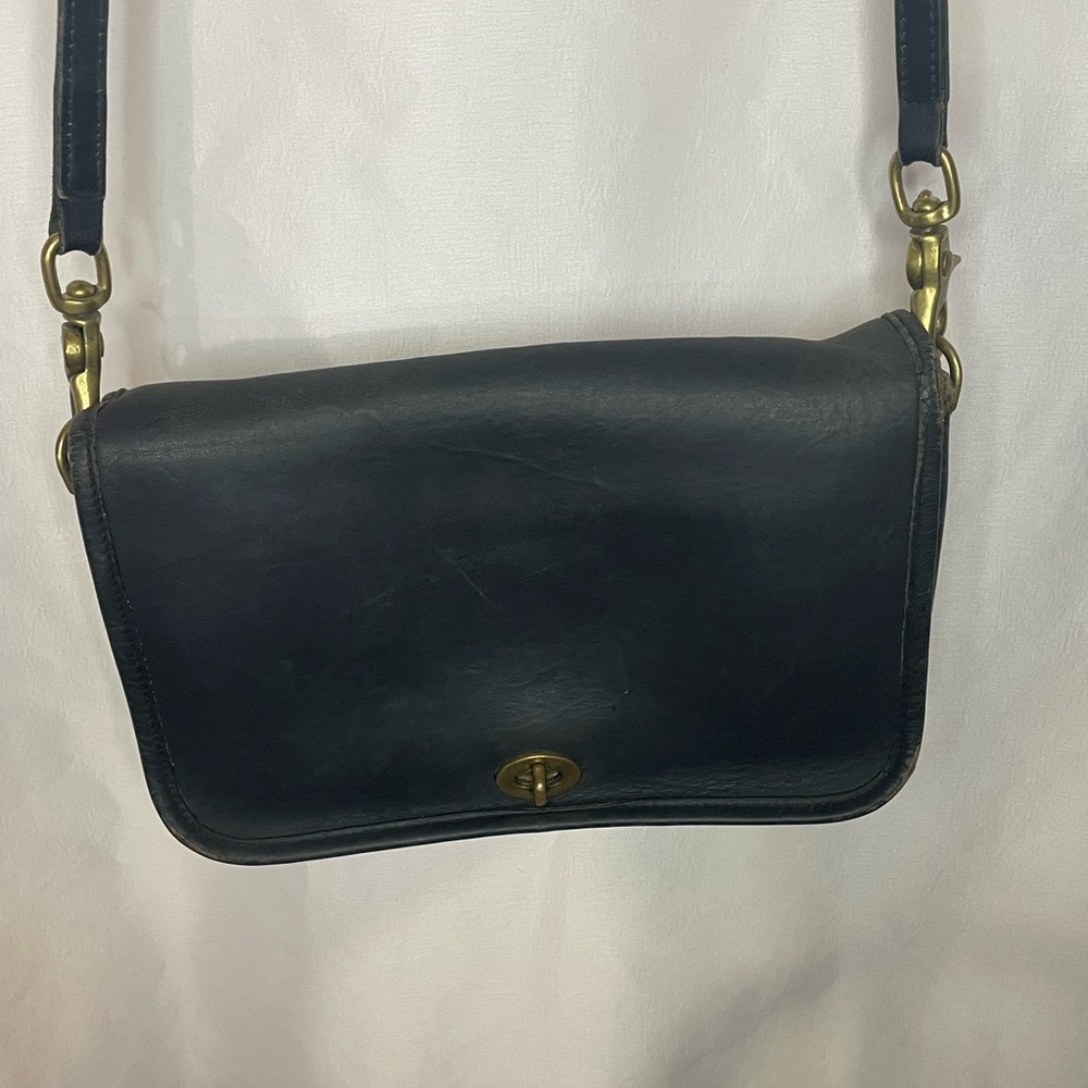 Coach Black Leather Turn-Lock Crossbody Bag Vintage